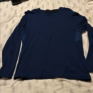 lululemon athletica Men's Long Sleeve Performance Top - Navy Blue
